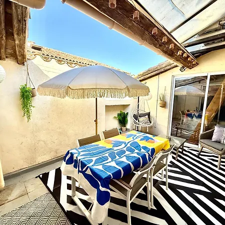 Apartment Le Confidentiel - Terrasse Et Garage Prive Nimes